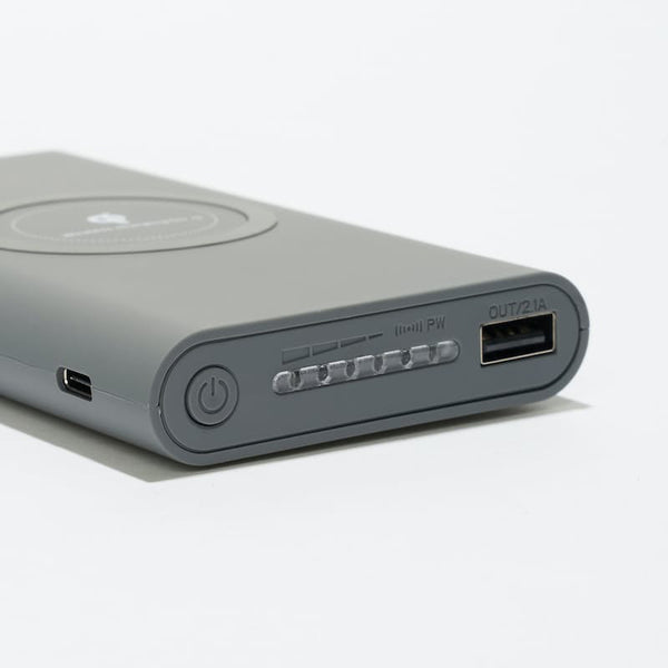 Wireless Smartphone Charger Qi 15000mah Powerbank - BLACK