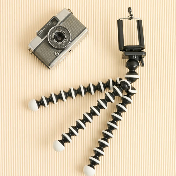 Cell Fixer Tripod Stand with Mobile Phone Holder Clip Z-02 Gorilla