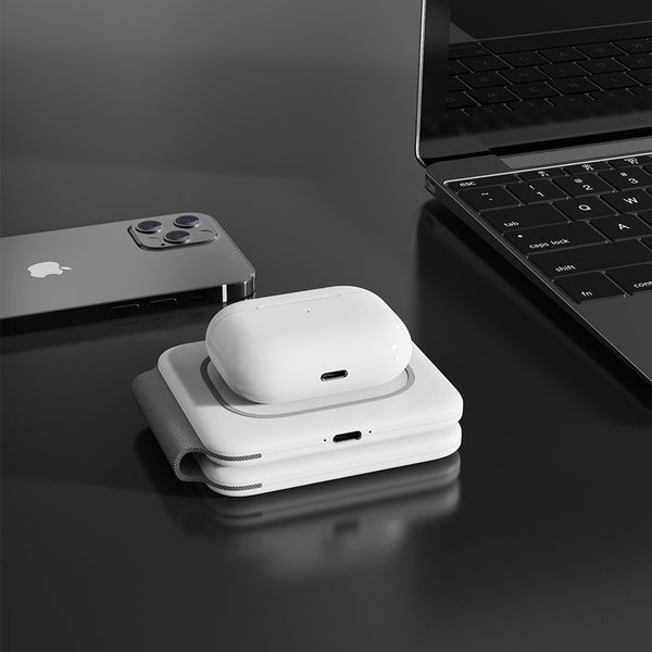 Earldom 18W Magnetic Duo Charger (Compatible with iPhone, AirPods & Apple Watch)