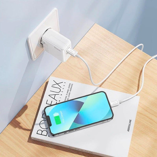HOCO. Fast Charger With Type C to Lightning Cable for Apple Devices iPhone Ipad 35 Watts - C110A